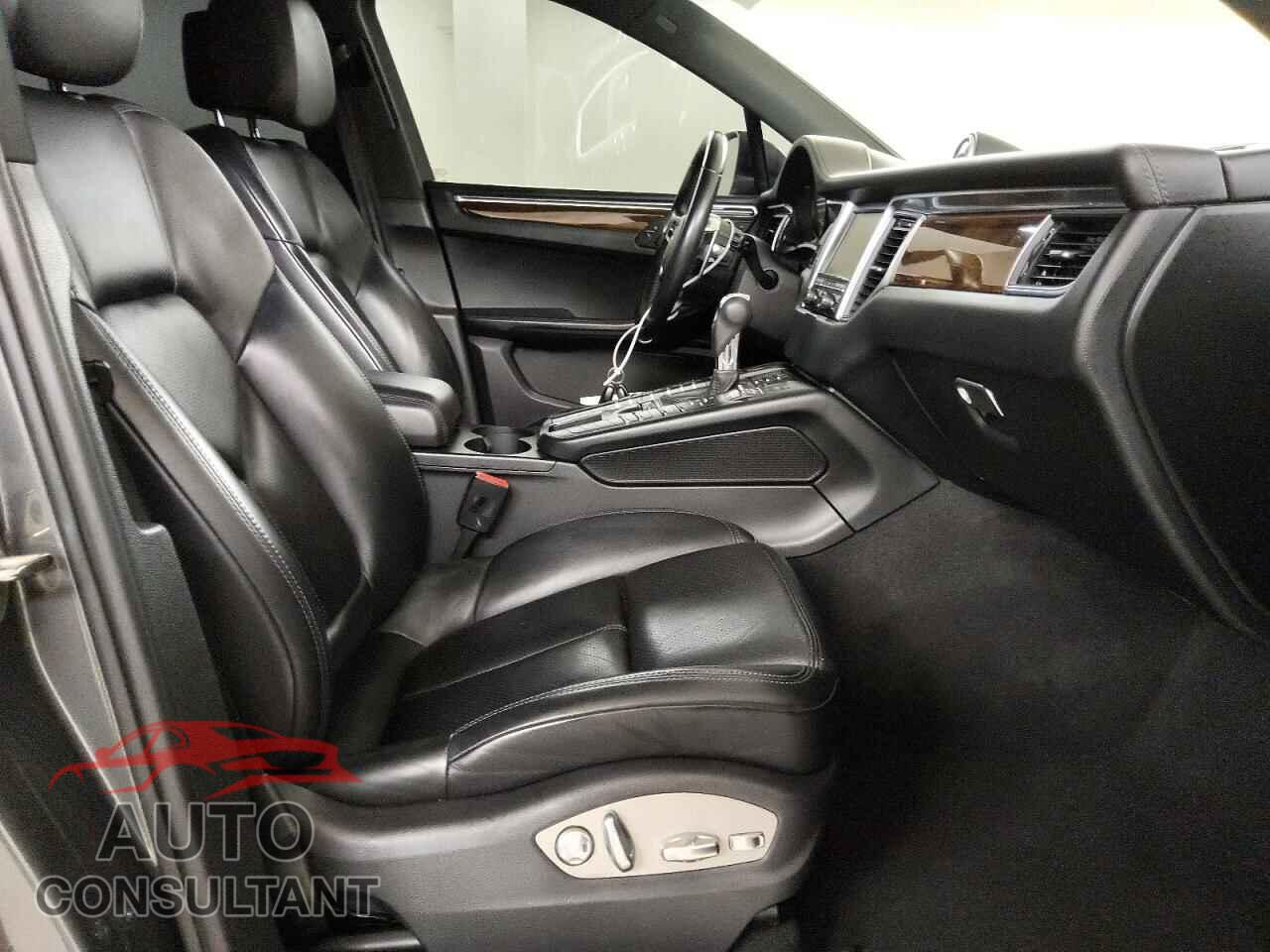 PORSCHE MACAN 2015 - WP1AB2A50FLB60146