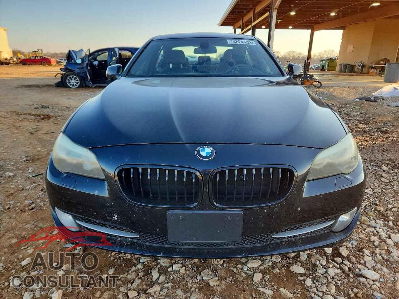BMW 5 SERIES 2012 - WBAFR7C53CC812845