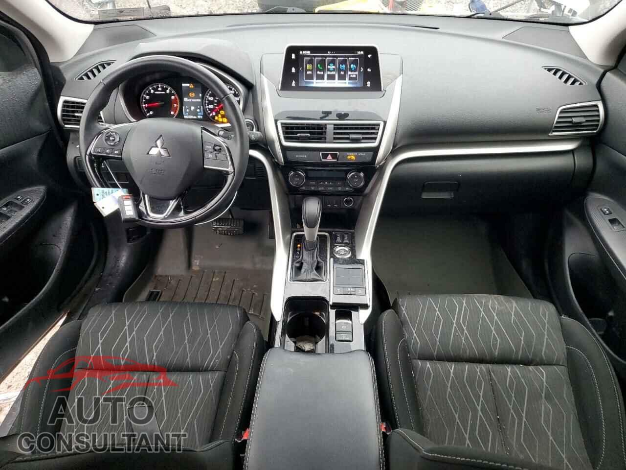 MITSUBISHI ECLIPSE 2018 - JA4AT5AA3JZ049586