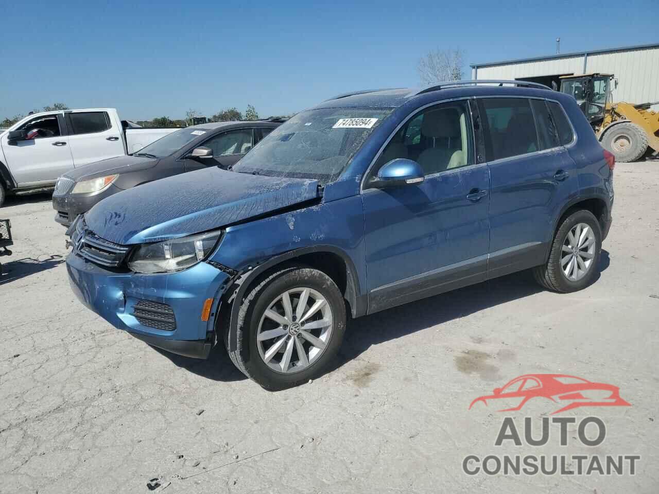 VOLKSWAGEN TIGUAN 2017 - WVGRV7AX1HK007449