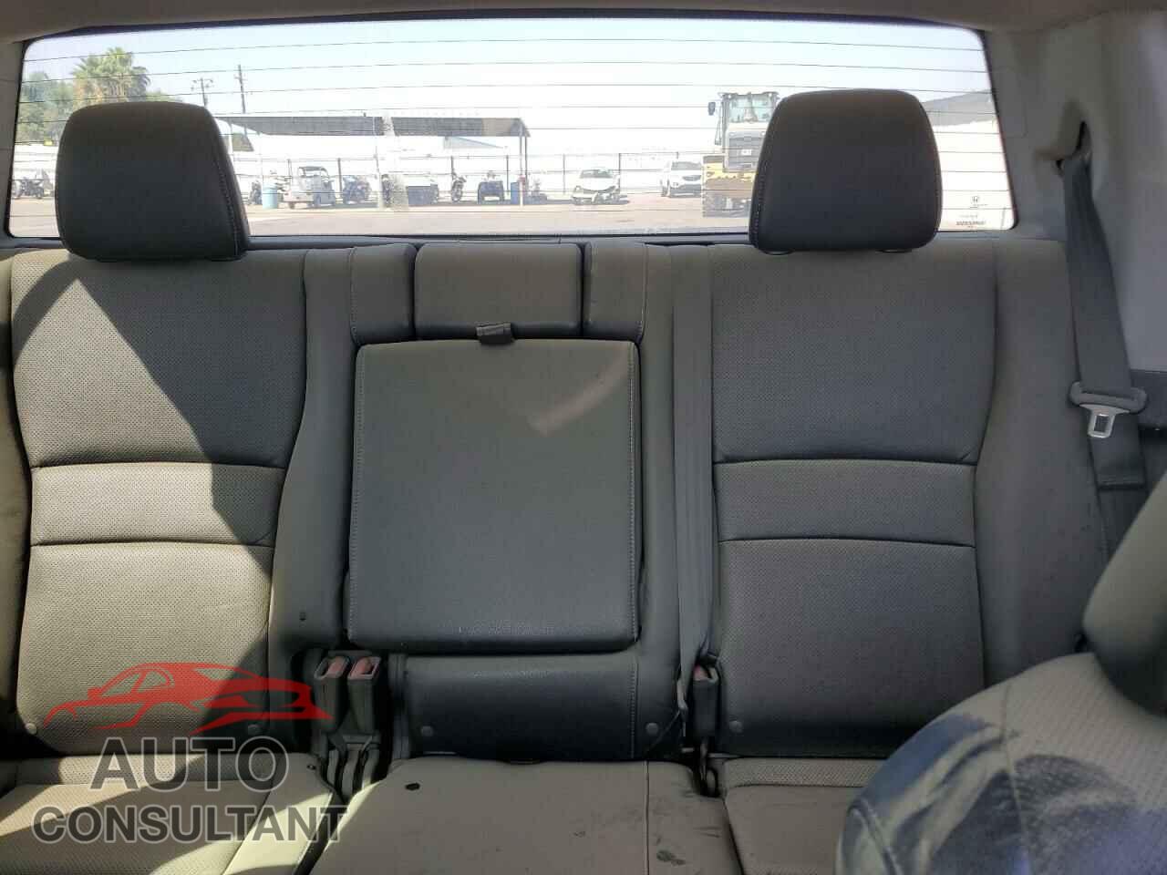 HONDA RIDGELINE 2017 - 5FPYK2F60HB010813