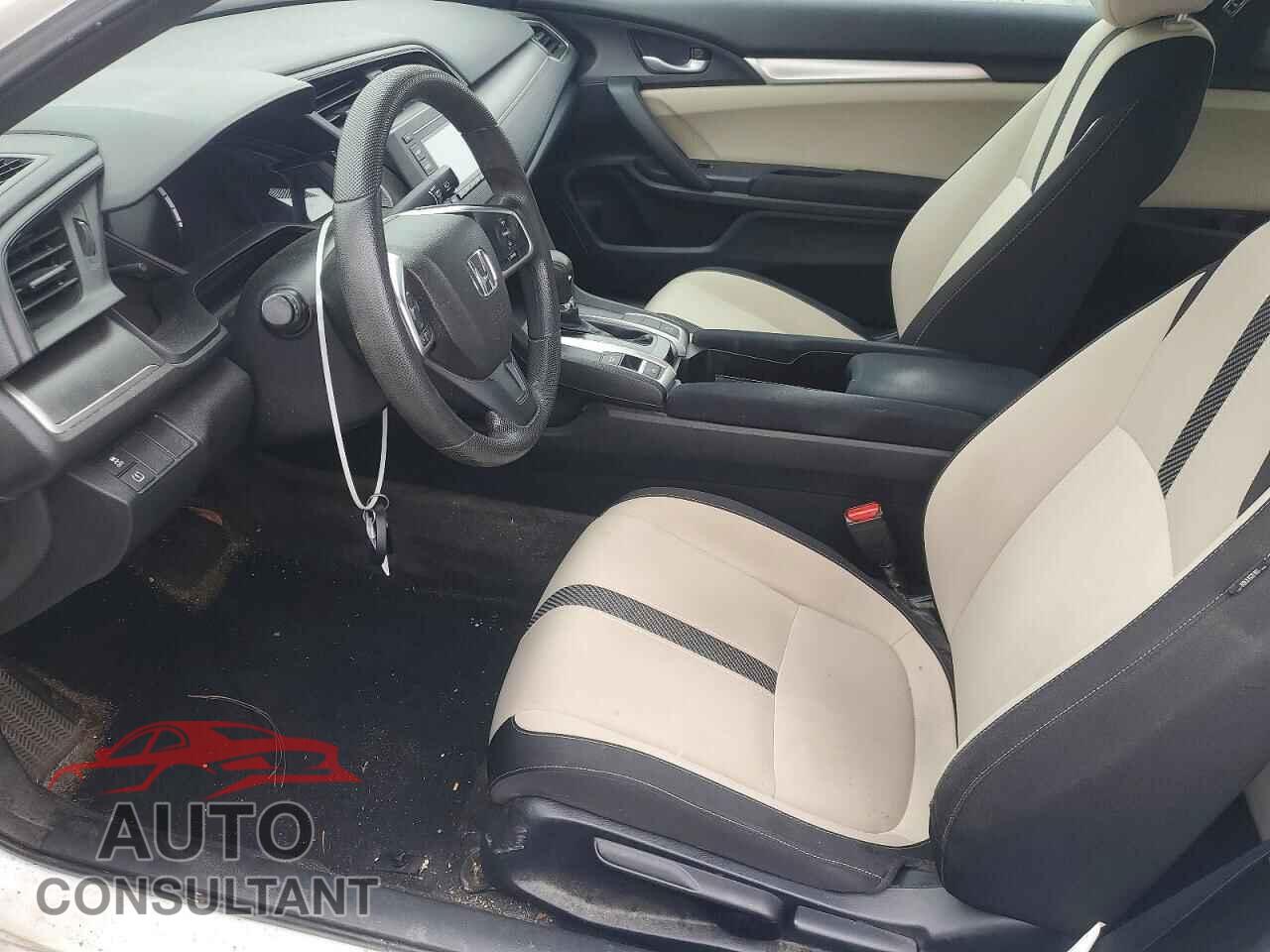 HONDA CIVIC 2018 - 2HGFC4B07JH300025