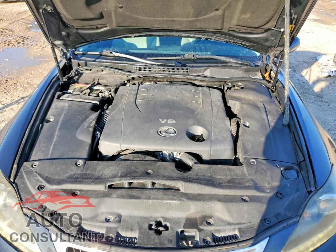 LEXUS IS 2011 - JTHBF5C29B5139193
