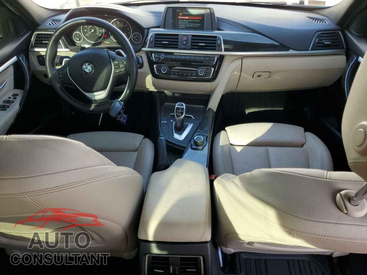 BMW 3 SERIES 2018 - WBA8B9C5XJEE83204