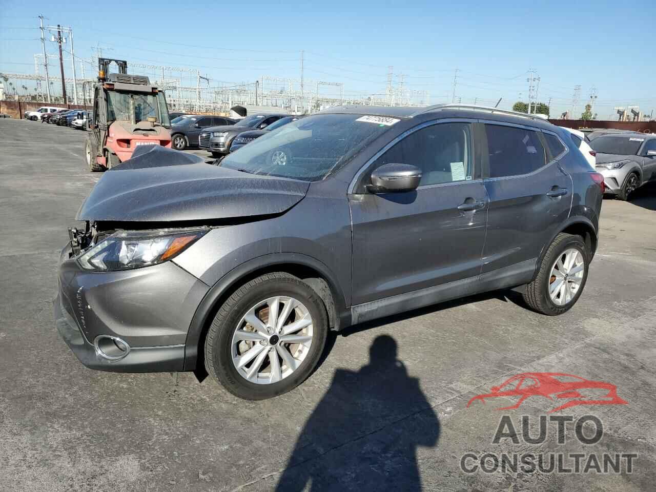 NISSAN ROGUE 2019 - JN1BJ1CP3KW525173