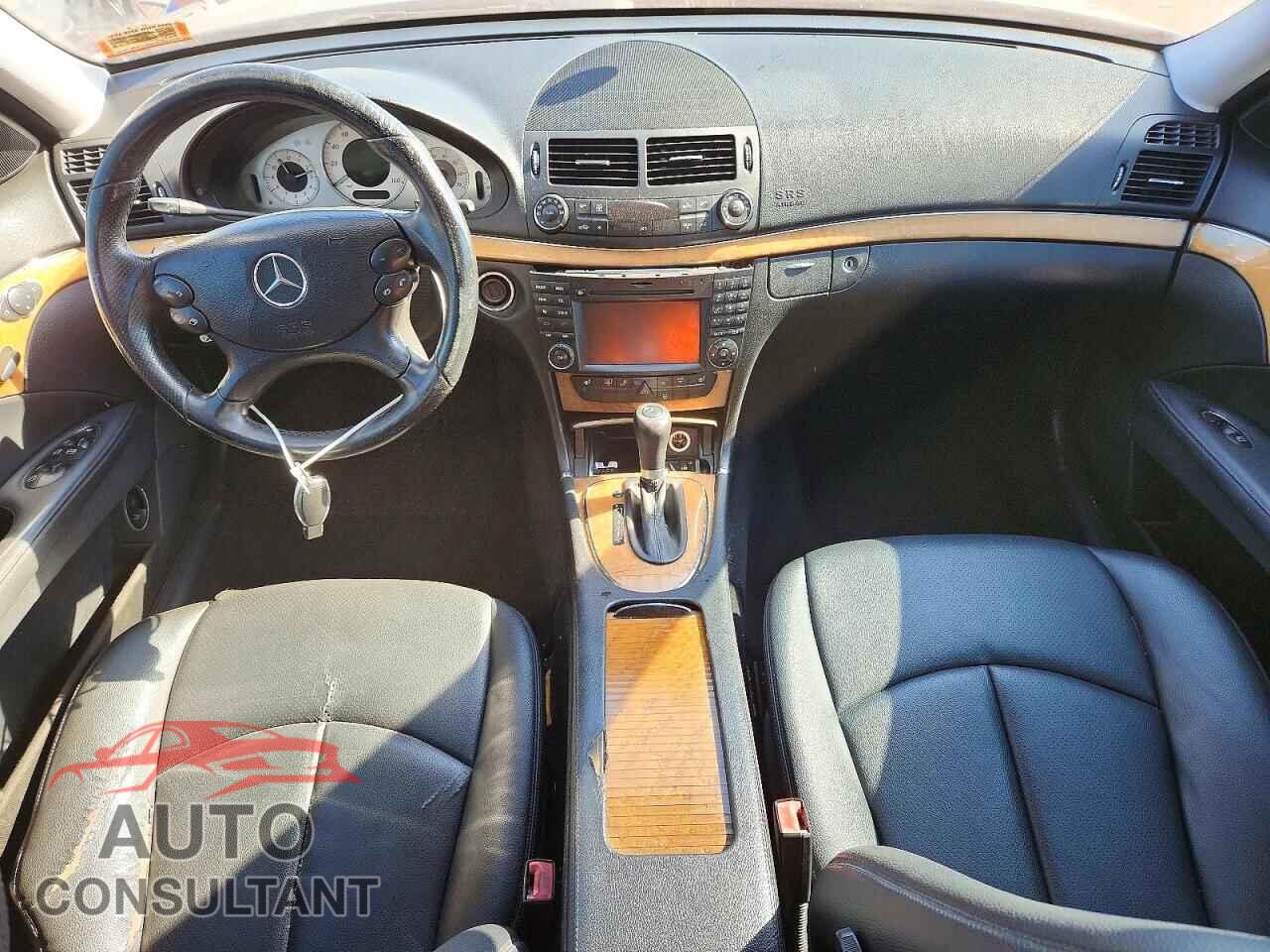 MERCEDES-BENZ E-CLASS 2009 - WDBUF87X09B384248