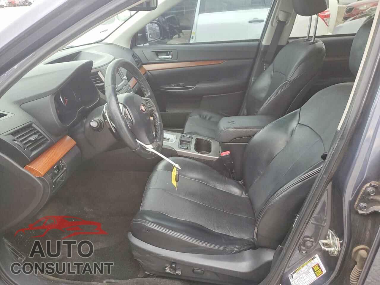 SUBARU OUTBACK 2014 - 4S4BRBLC9E3242707