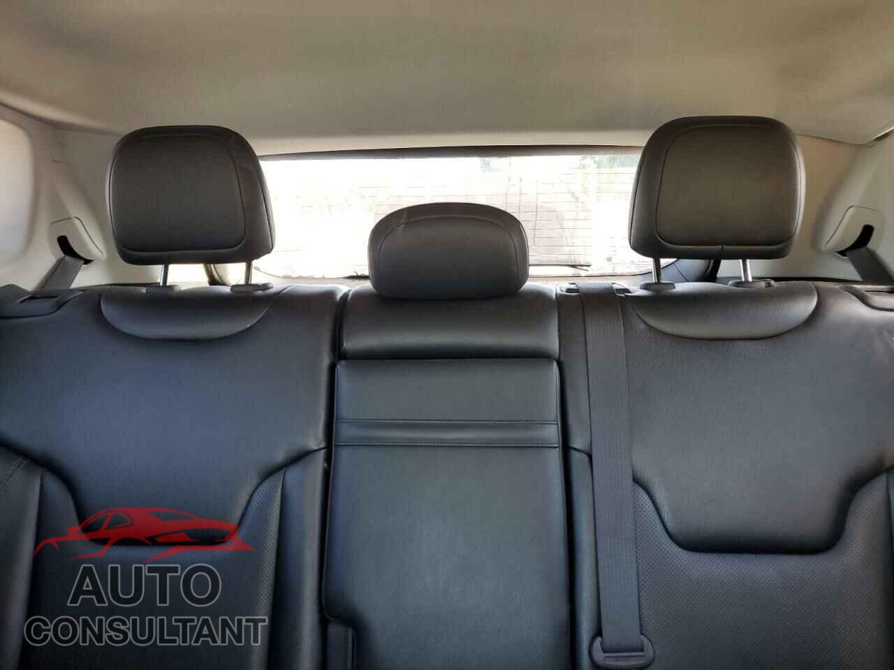 JEEP COMPASS 2019 - 3C4NJCCB3KT679883