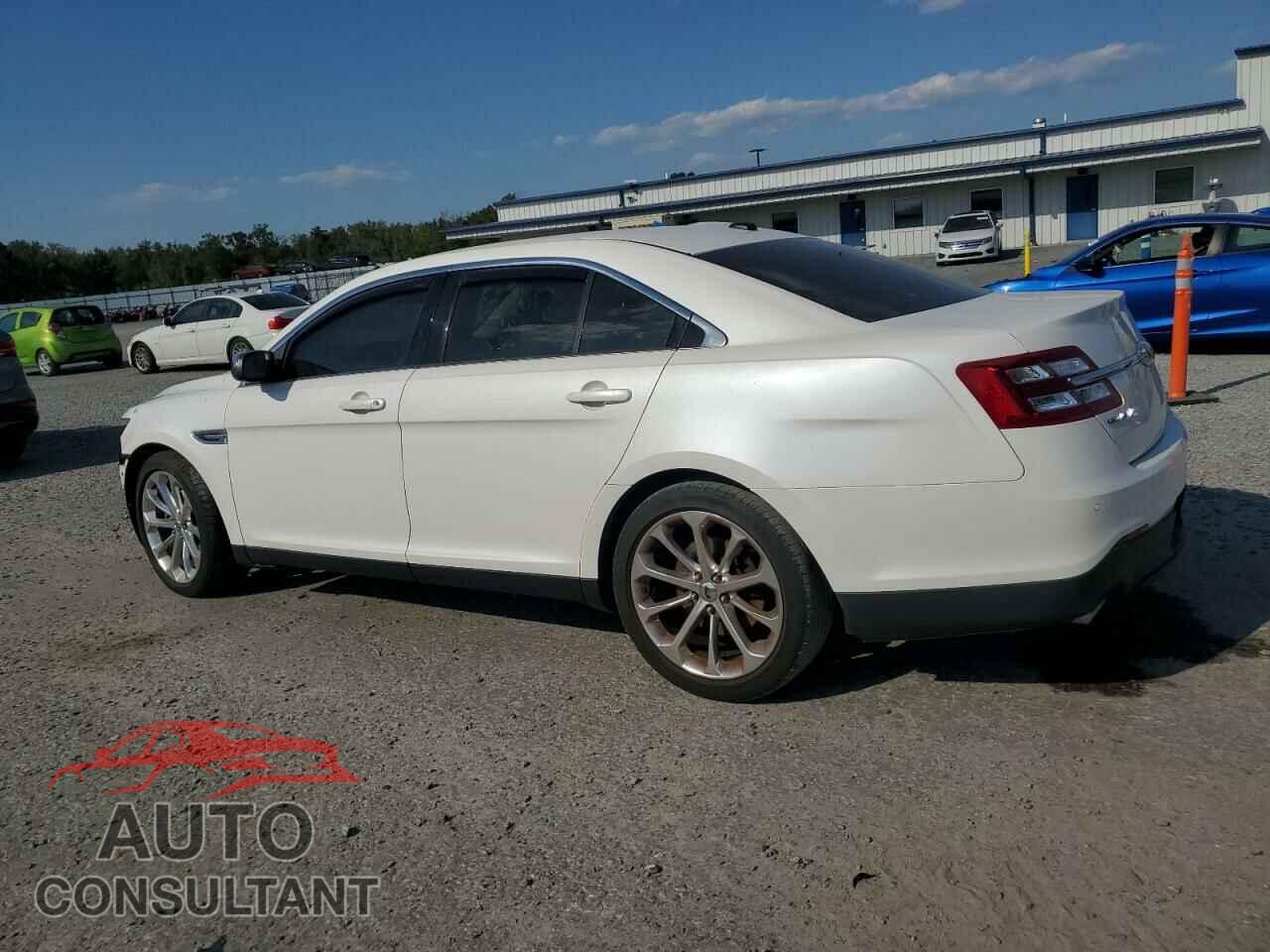 FORD TAURUS 2013 - 1FAHP2F80DG220734