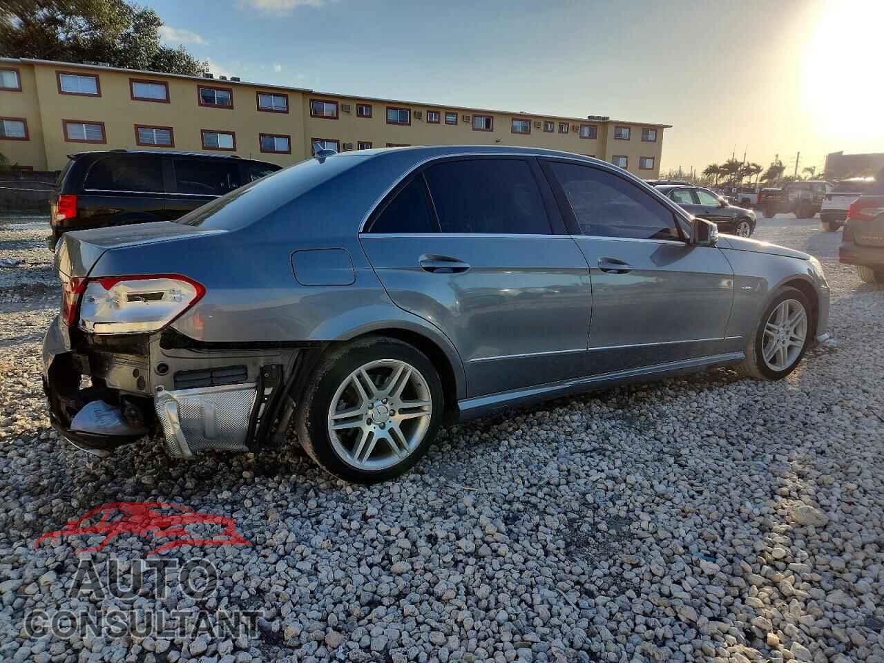 MERCEDES-BENZ E-CLASS 2012 - WDDHF5KB3CA643380
