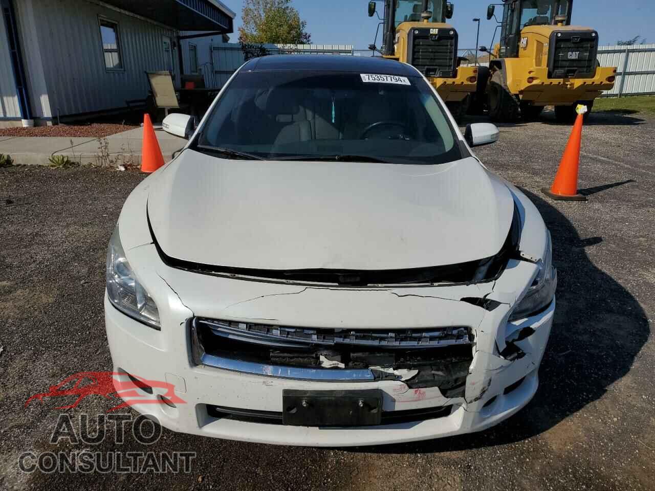NISSAN MAXIMA 2014 - 1N4AA5AP3EC487717