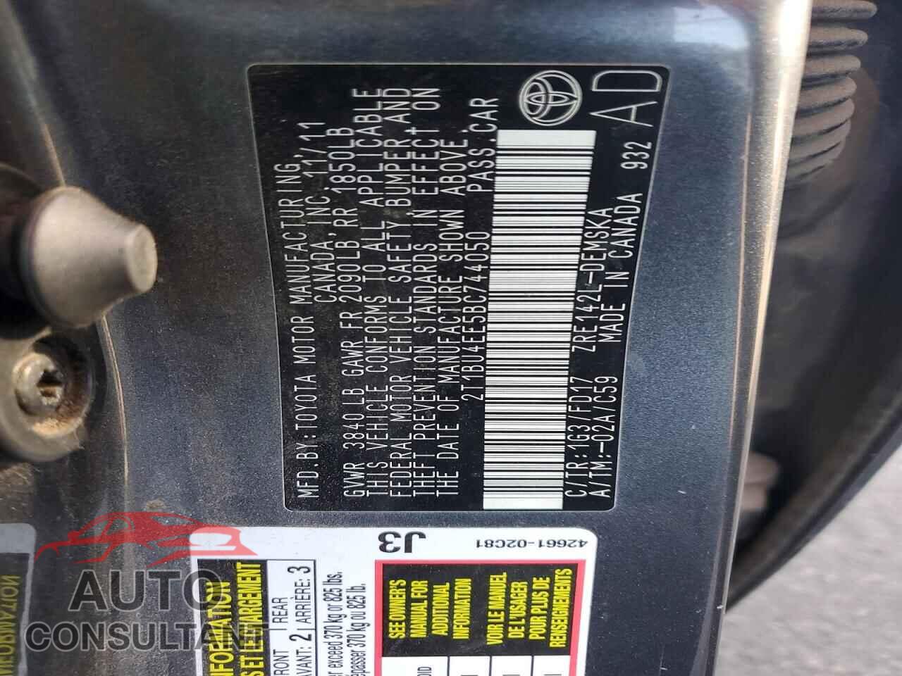 TOYOTA COROLLA 2011 - 2T1BU4EE5BC744050