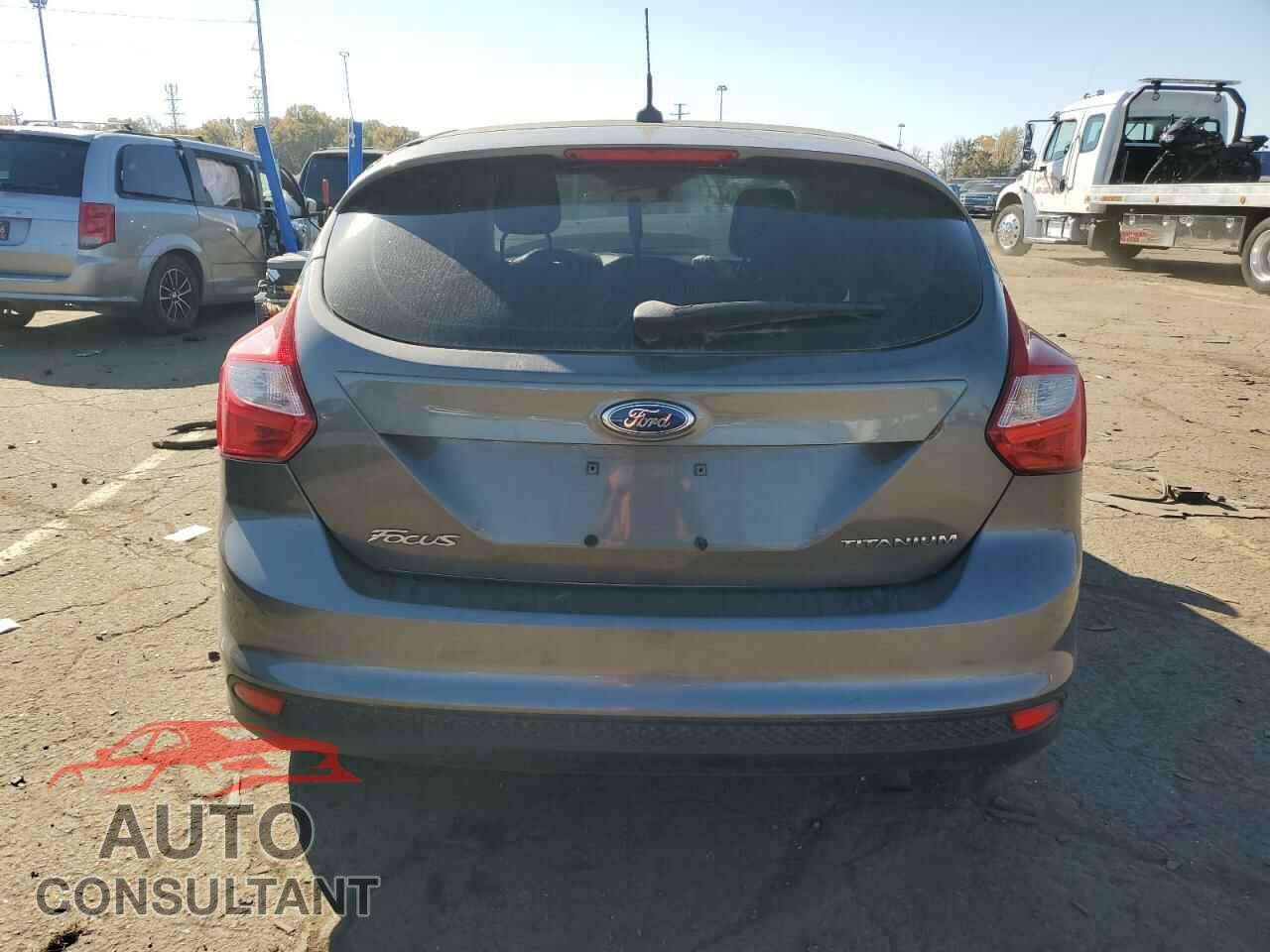 FORD FOCUS 2012 - 1FAHP3N20CL329042