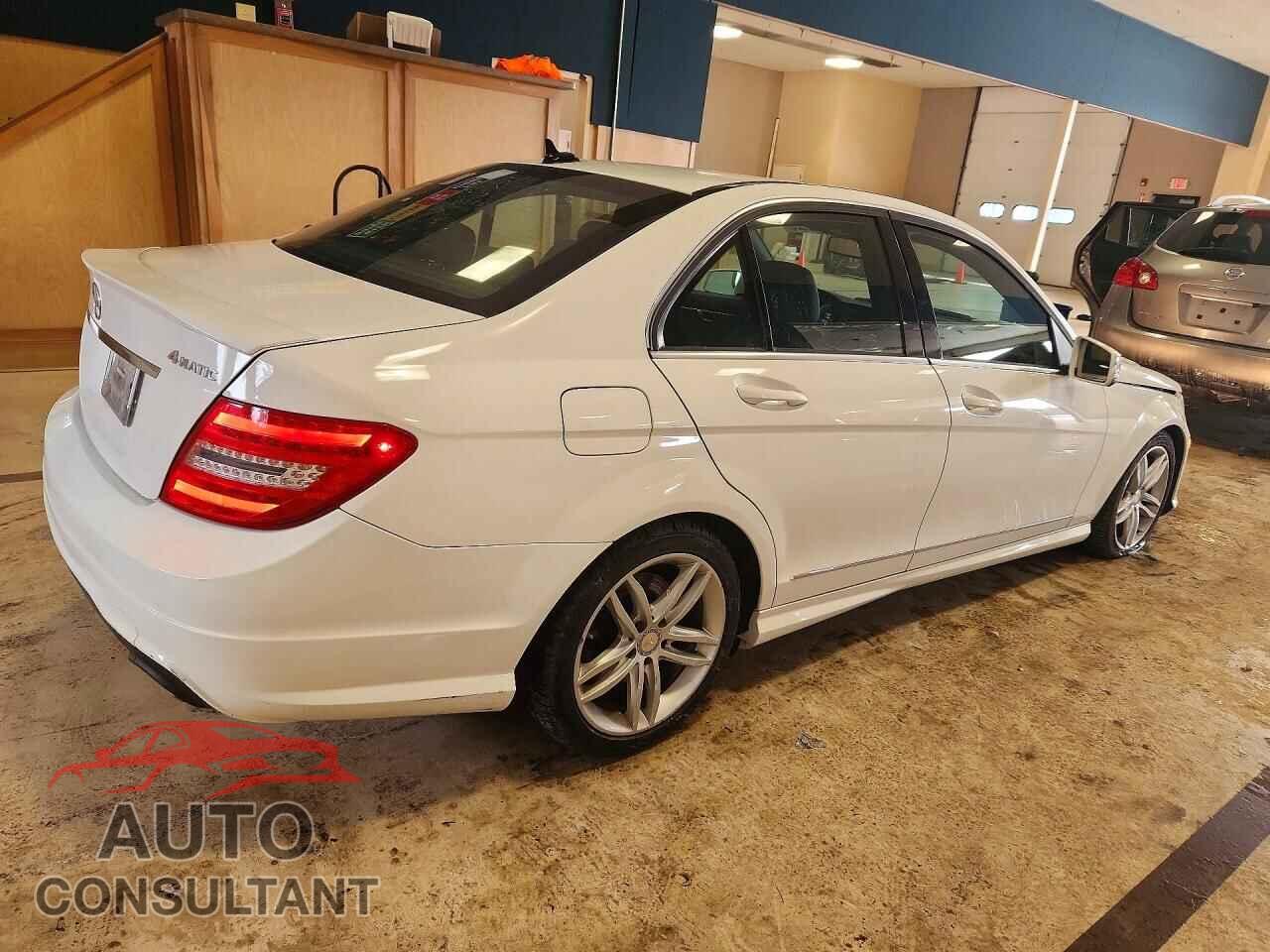 MERCEDES-BENZ C-CLASS 2014 - WDDGF8AB2EA967860