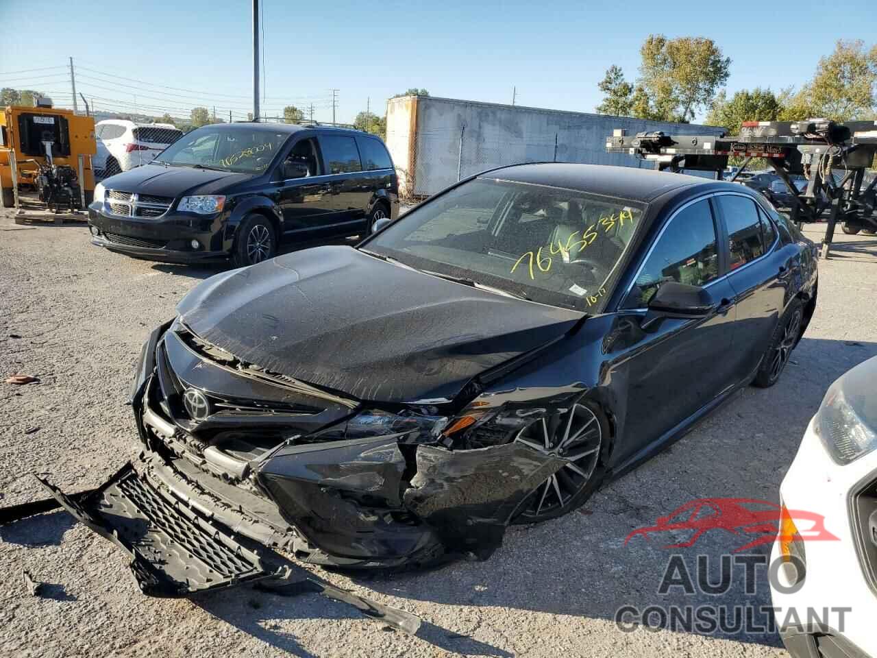 TOYOTA CAMRY 2021 - 4T1G11AK5MU444504