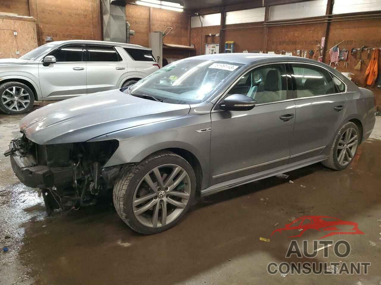 VOLKSWAGEN PASSAT 2017 - 1VWDT7A39HC068427