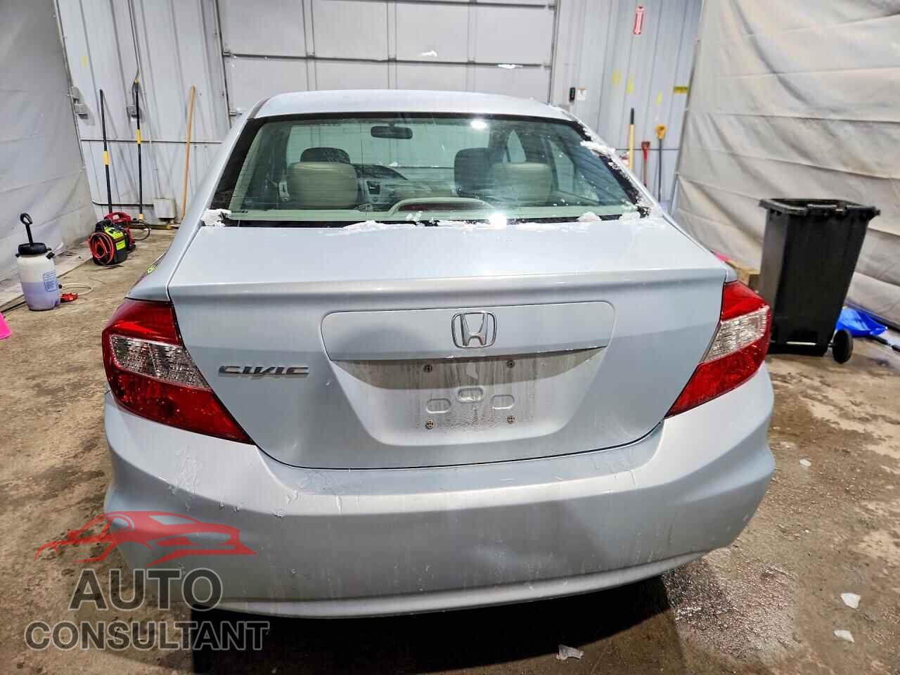 HONDA CIVIC 2012 - 2HGFB2F57CH502069