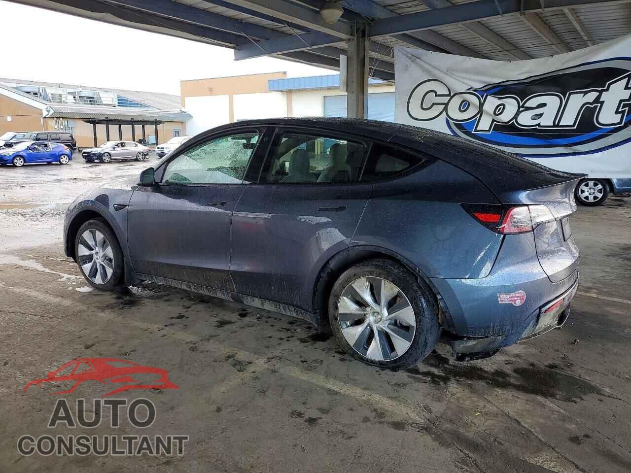 TESLA MODEL Y 2023 - 7SAYGDEE0PF602616