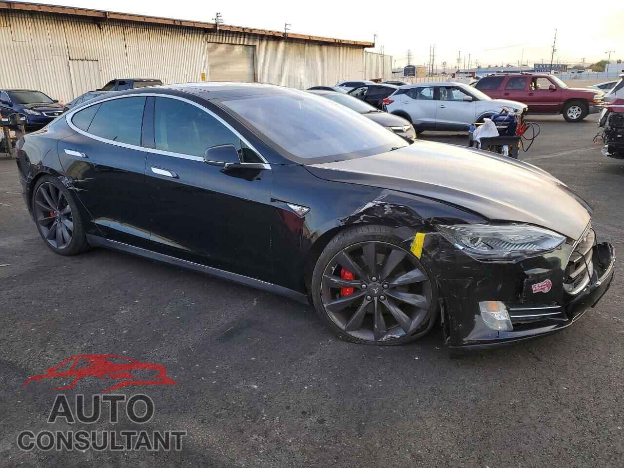 TESLA MODEL S 2014 - 5YJSA1H17EFP35530