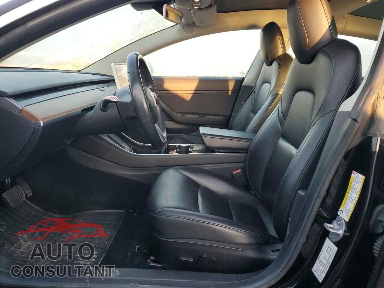 TESLA MODEL 3 2019 - 5YJ3E1EA5KF396064