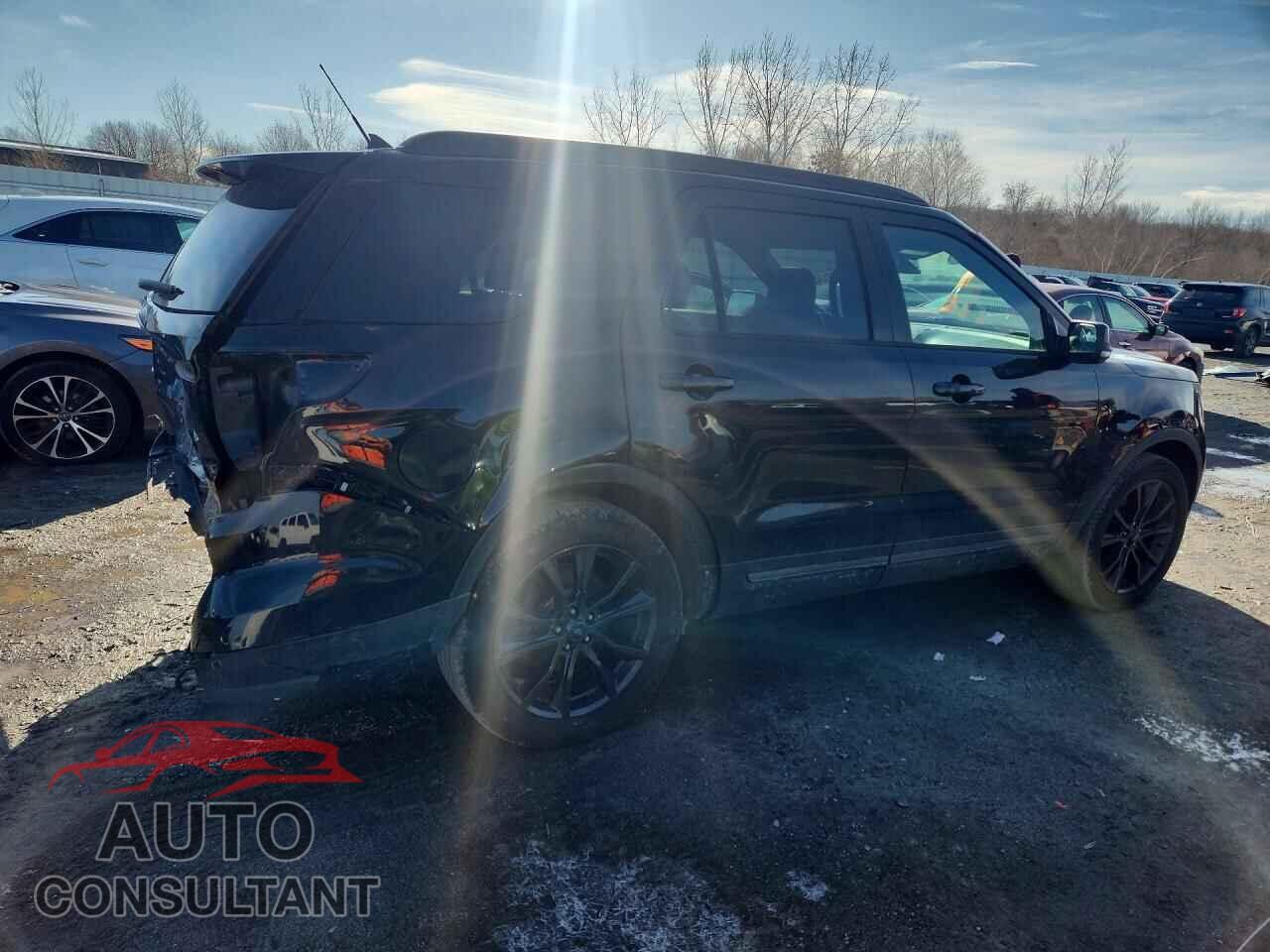 FORD EXPLORER 2018 - 1FM5K8D88JGA22735