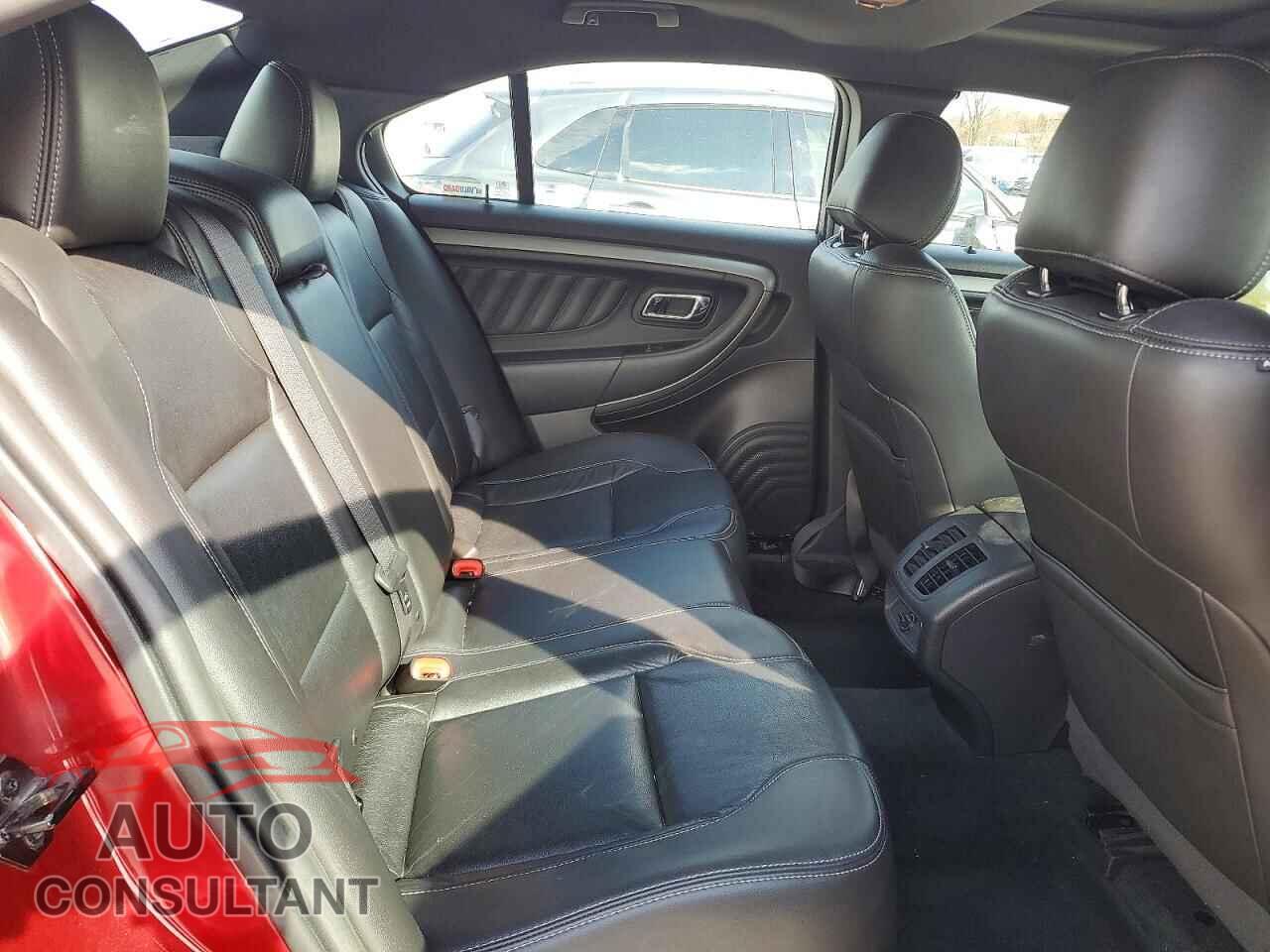 FORD TAURUS 2016 - 1FAHP2E82GG117465