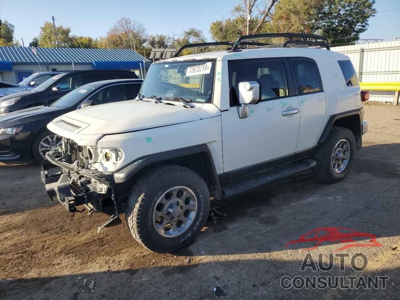 TOYOTA FJ CRUISER 2012 - JTEBU4BF4CK146332