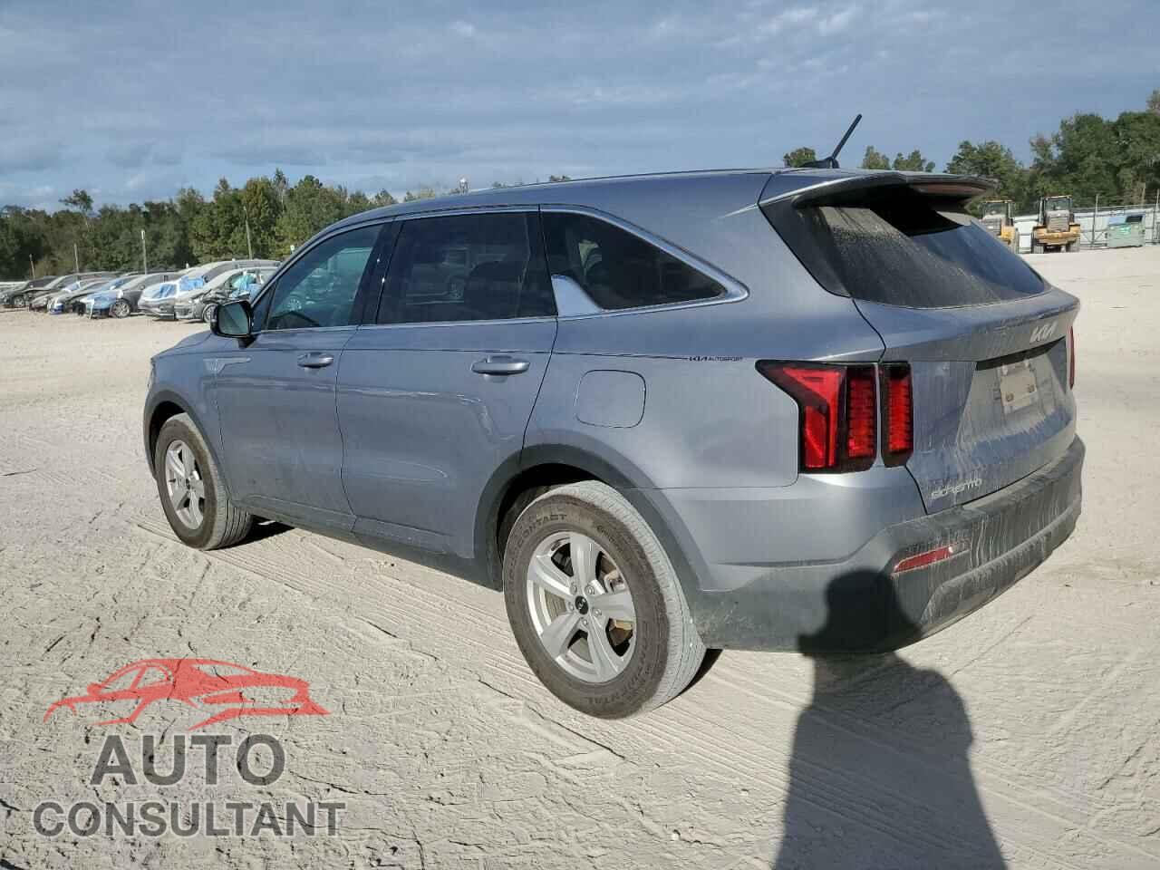 KIA SORENTO 2023 - 5XYRG4LC3PG228563
