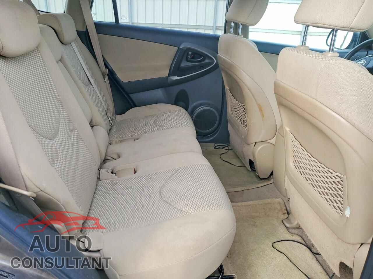 TOYOTA RAV4 2011 - 2T3BF4DV6BW133848