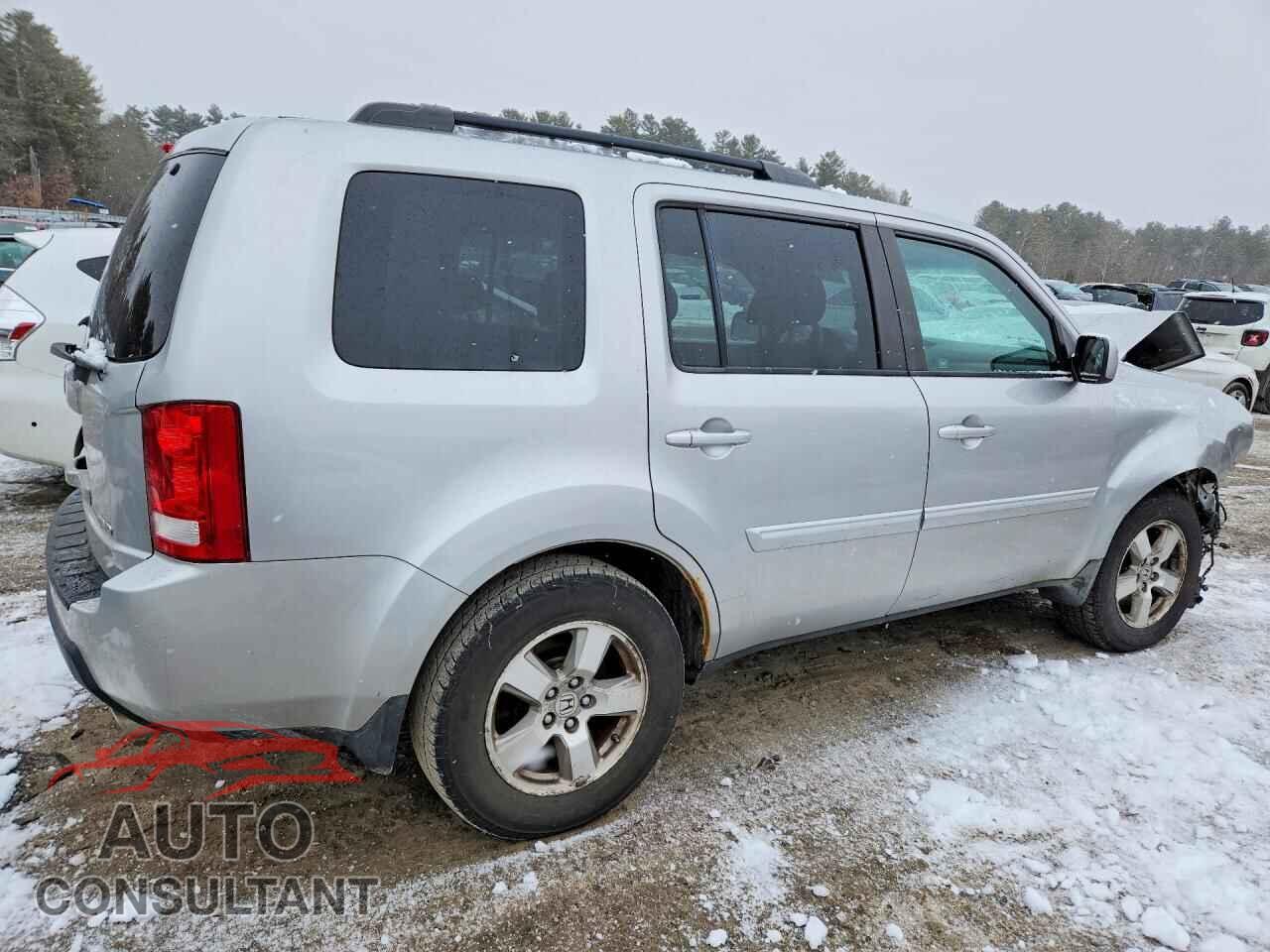 HONDA PILOT 2011 - 5FNYF4H46BB040457