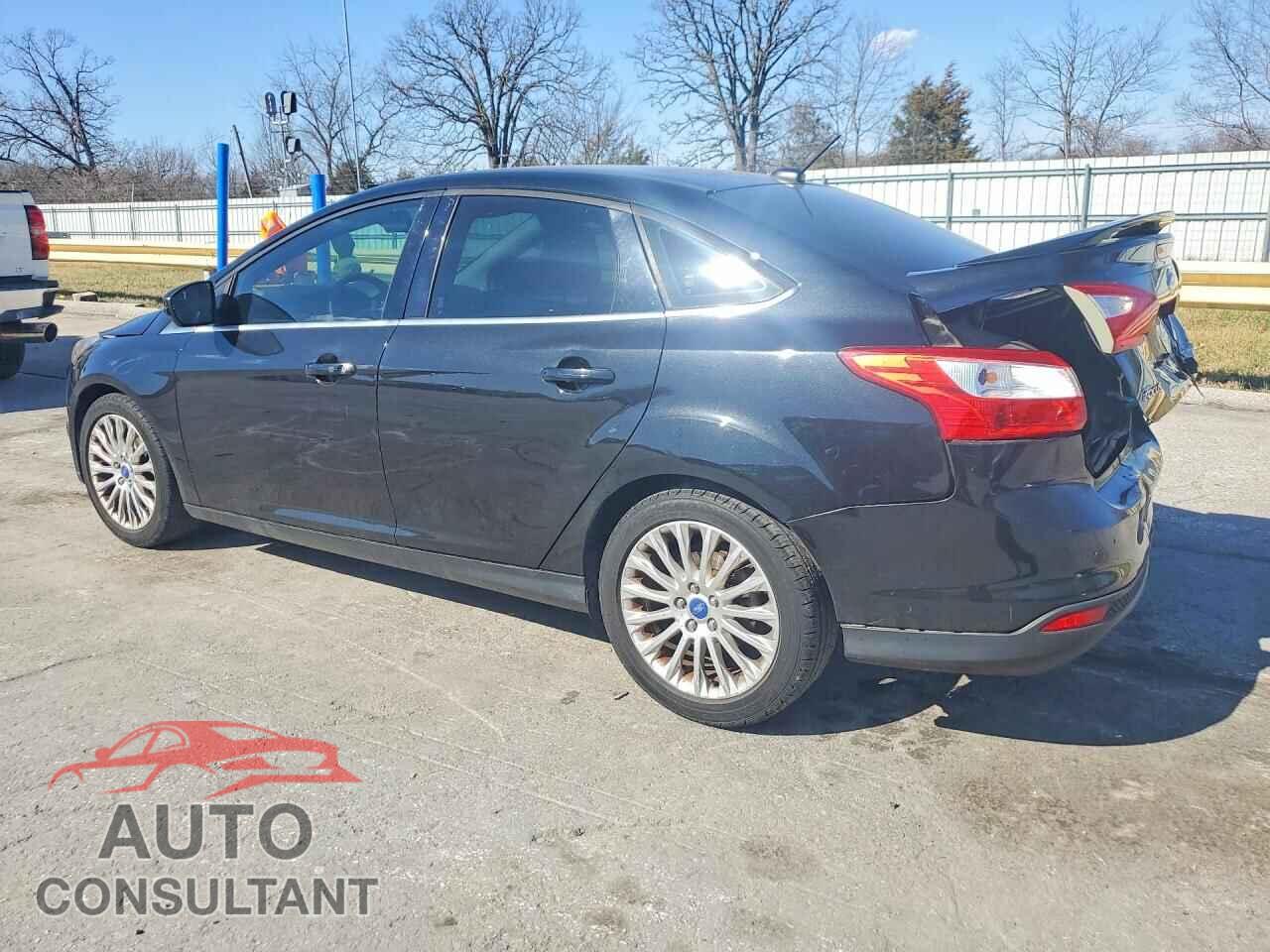 FORD FOCUS 2012 - 1FAHP3J29CL174609