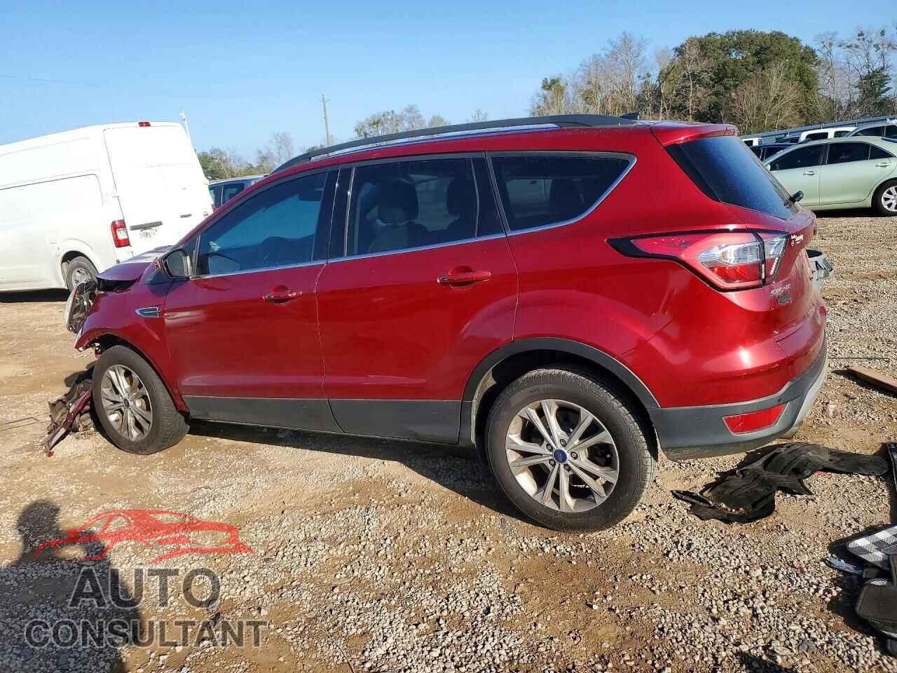 FORD ESCAPE 2017 - 1FMCU0GD5HUC43698