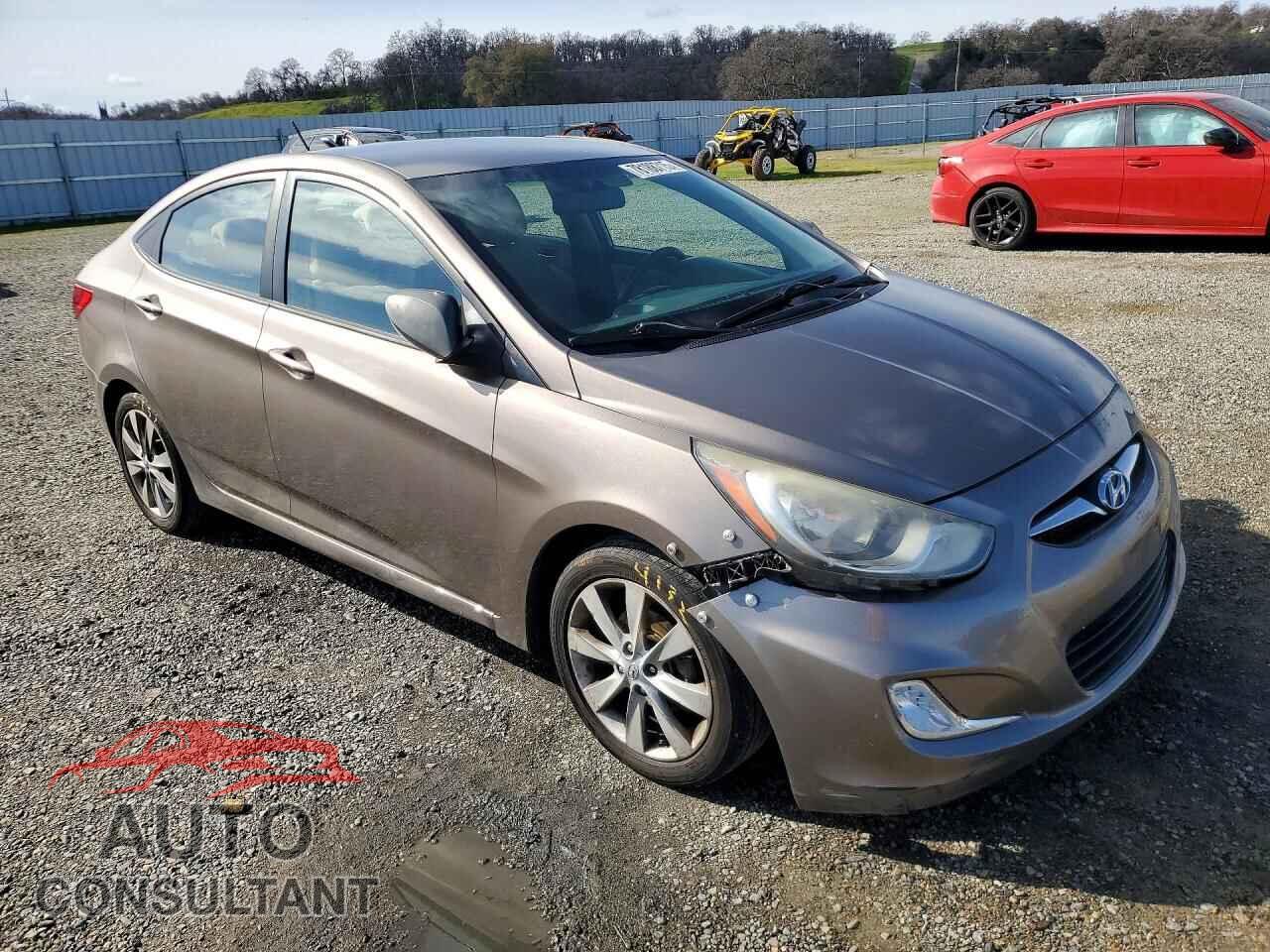 HYUNDAI ACCENT 2012 - KMHCU4AE1CU137461