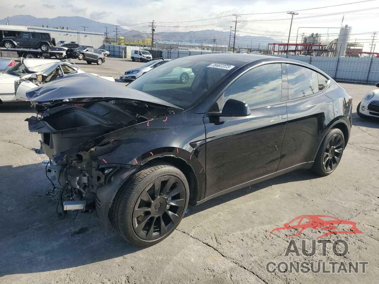 TESLA MODEL Y 2022 - 7SAYGDEE8NF370652