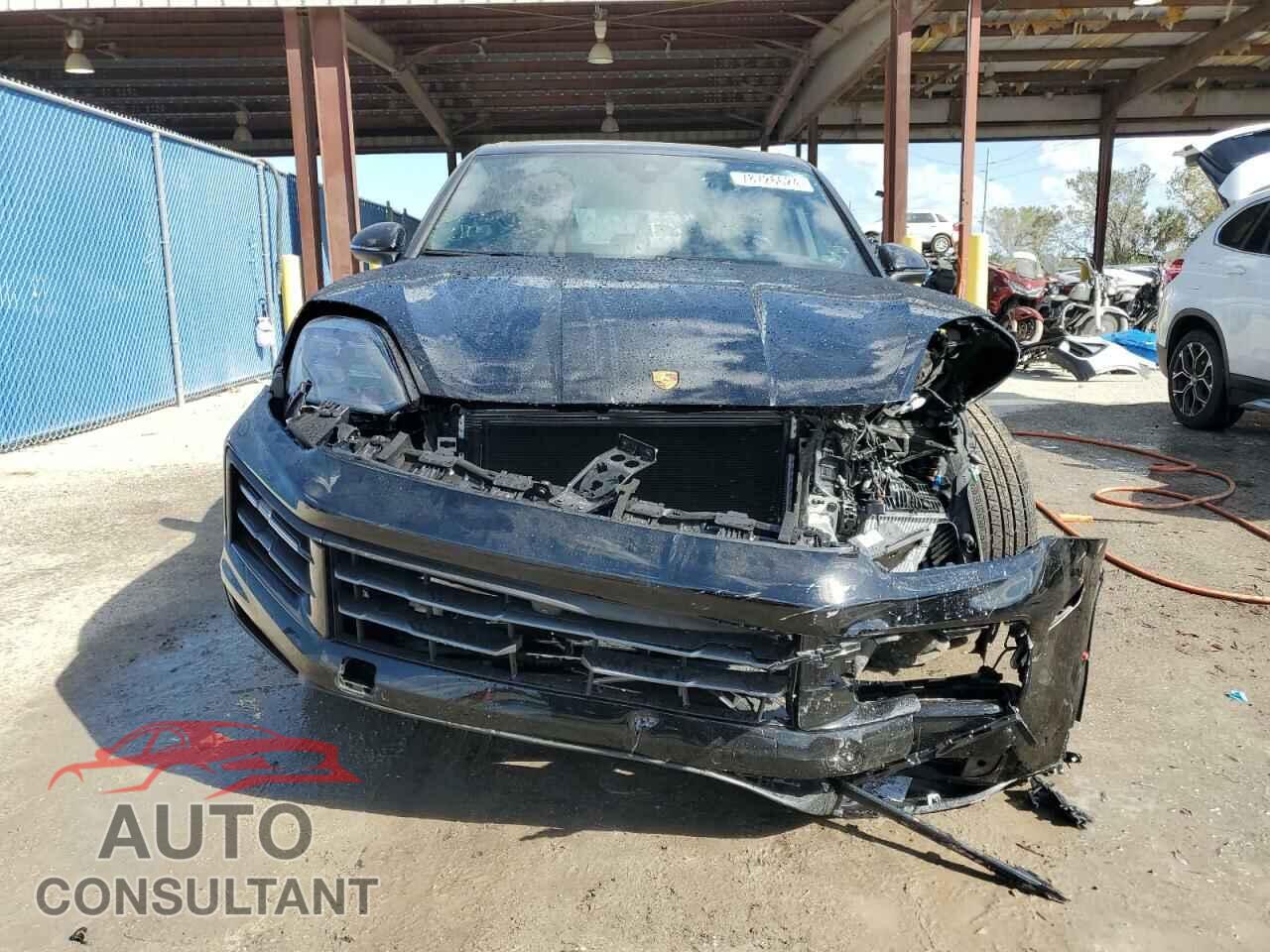 PORSCHE CAYENNE 2024 - WP1AL2AY1RDA34089