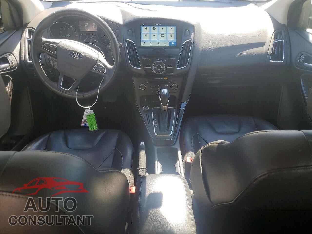 FORD FOCUS 2016 - 1FADP3N25GL232536