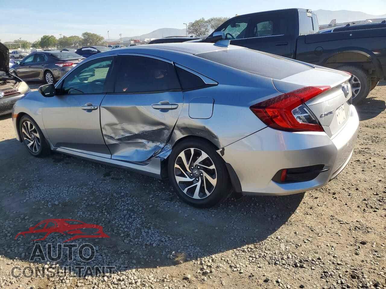 HONDA CIVIC 2017 - 19XFC2F73HE212752