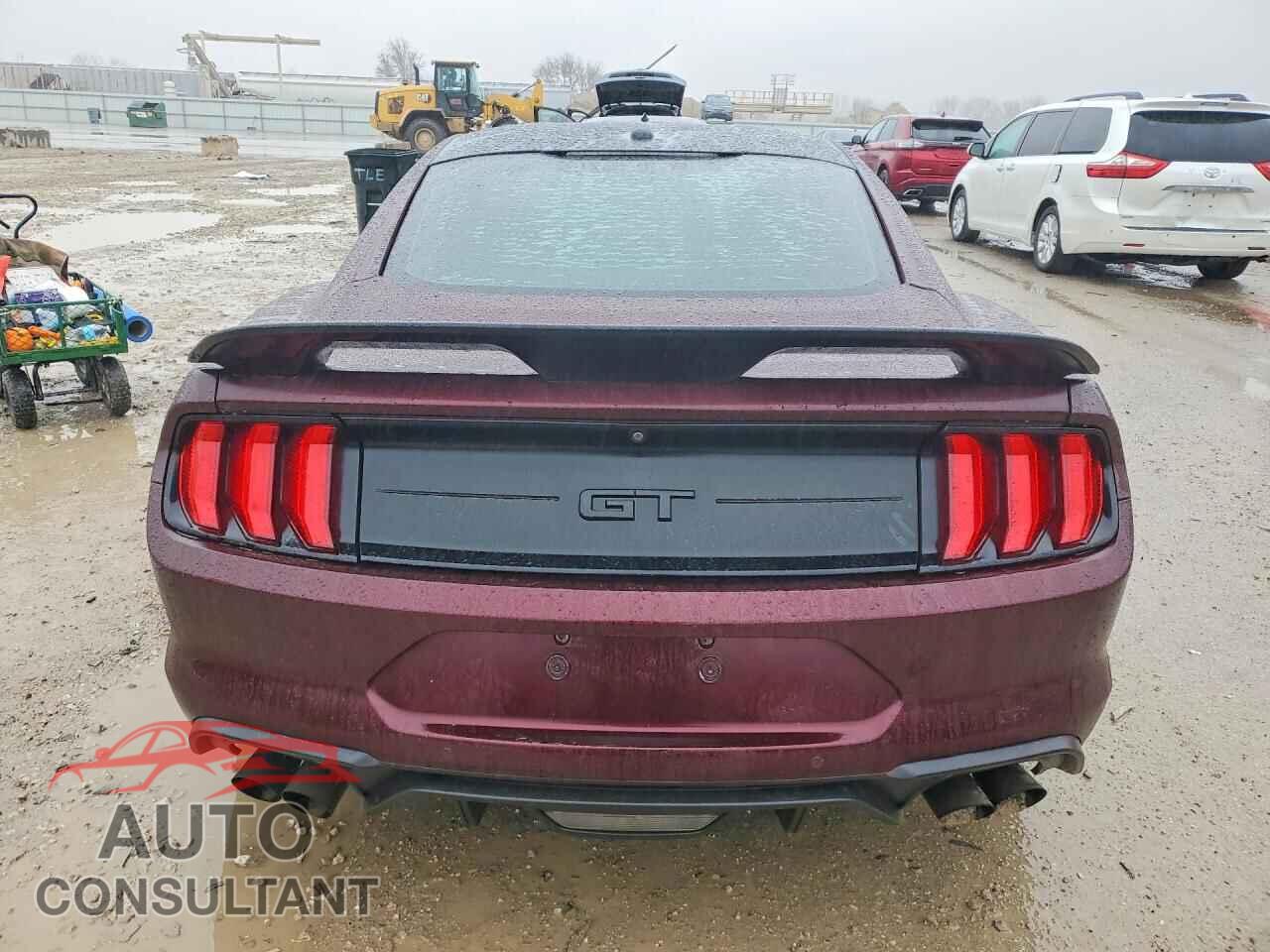 FORD MUSTANG 2018 - 1FA6P8CF2J5159276
