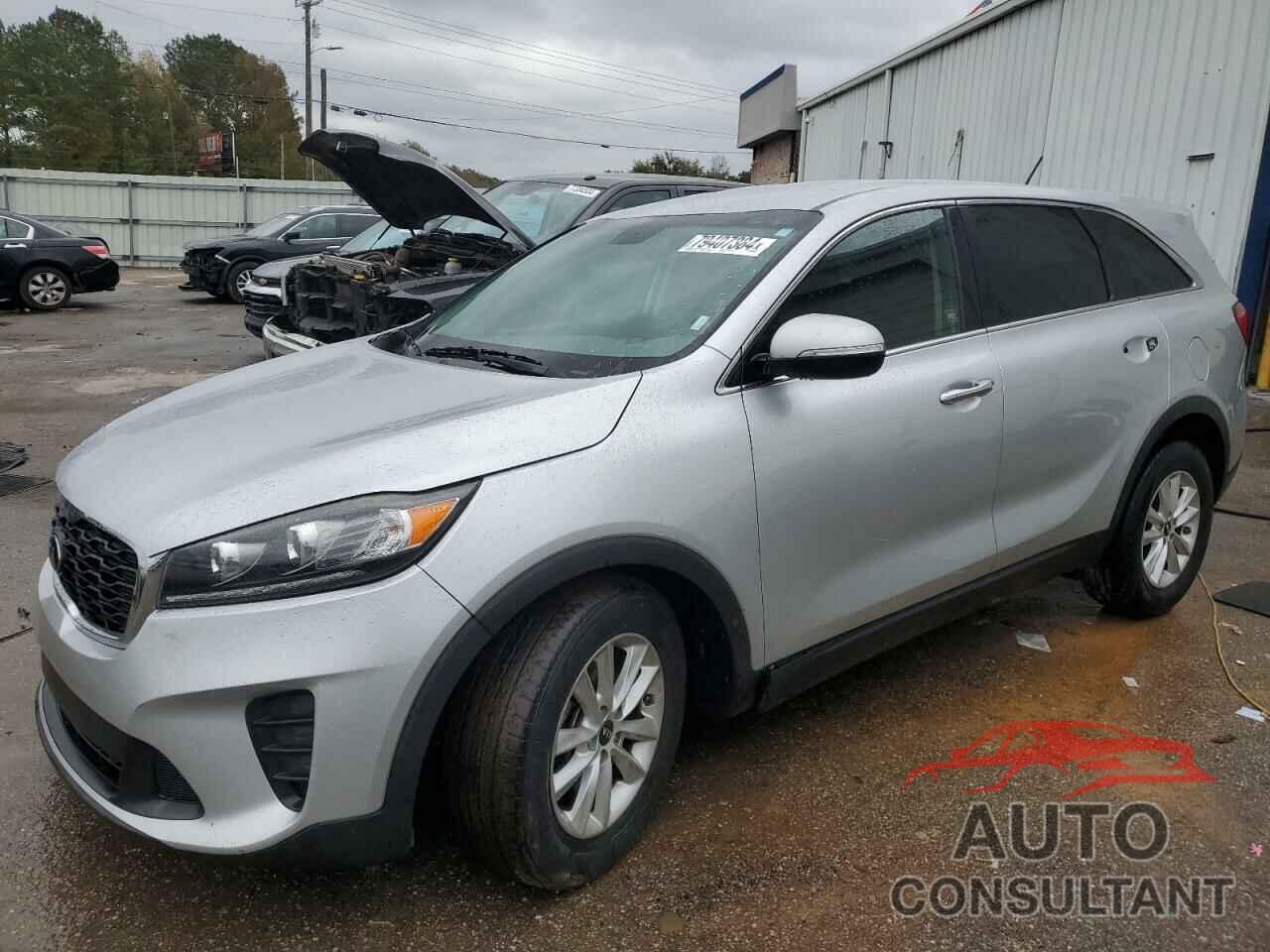 KIA SORENTO 2019 - 5XYPG4A55KG570102