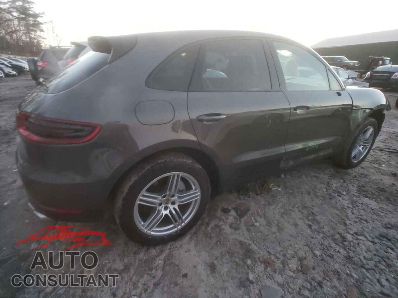PORSCHE MACAN 2016 - WP1AB2A55GLB45837