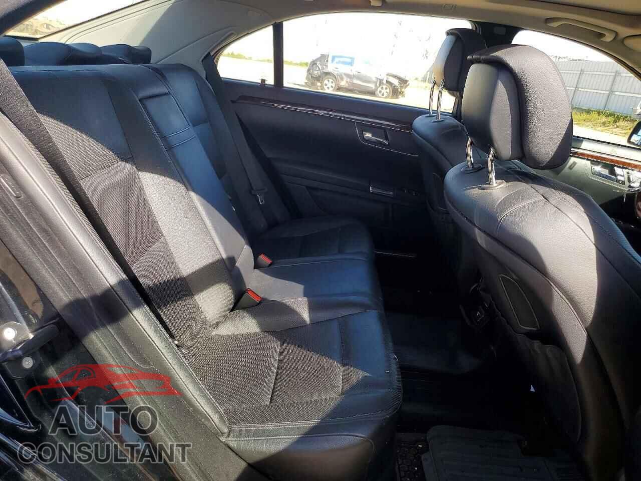 MERCEDES-BENZ S 2012 - WDDNG7DB2CA428596