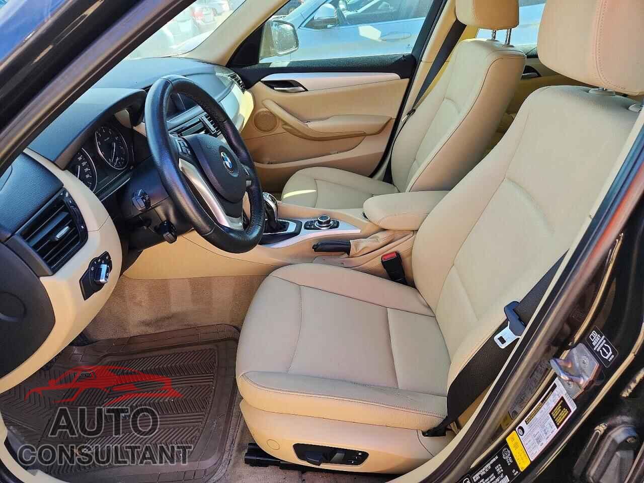 BMW X1 2013 - WBAVL1C57DVR91147