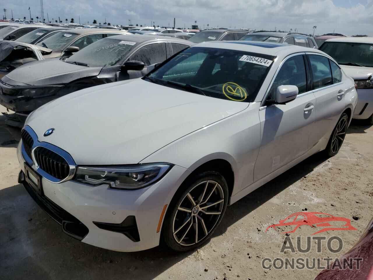 BMW 3 SERIES 2021 - 3MW5R7J07M8C06315