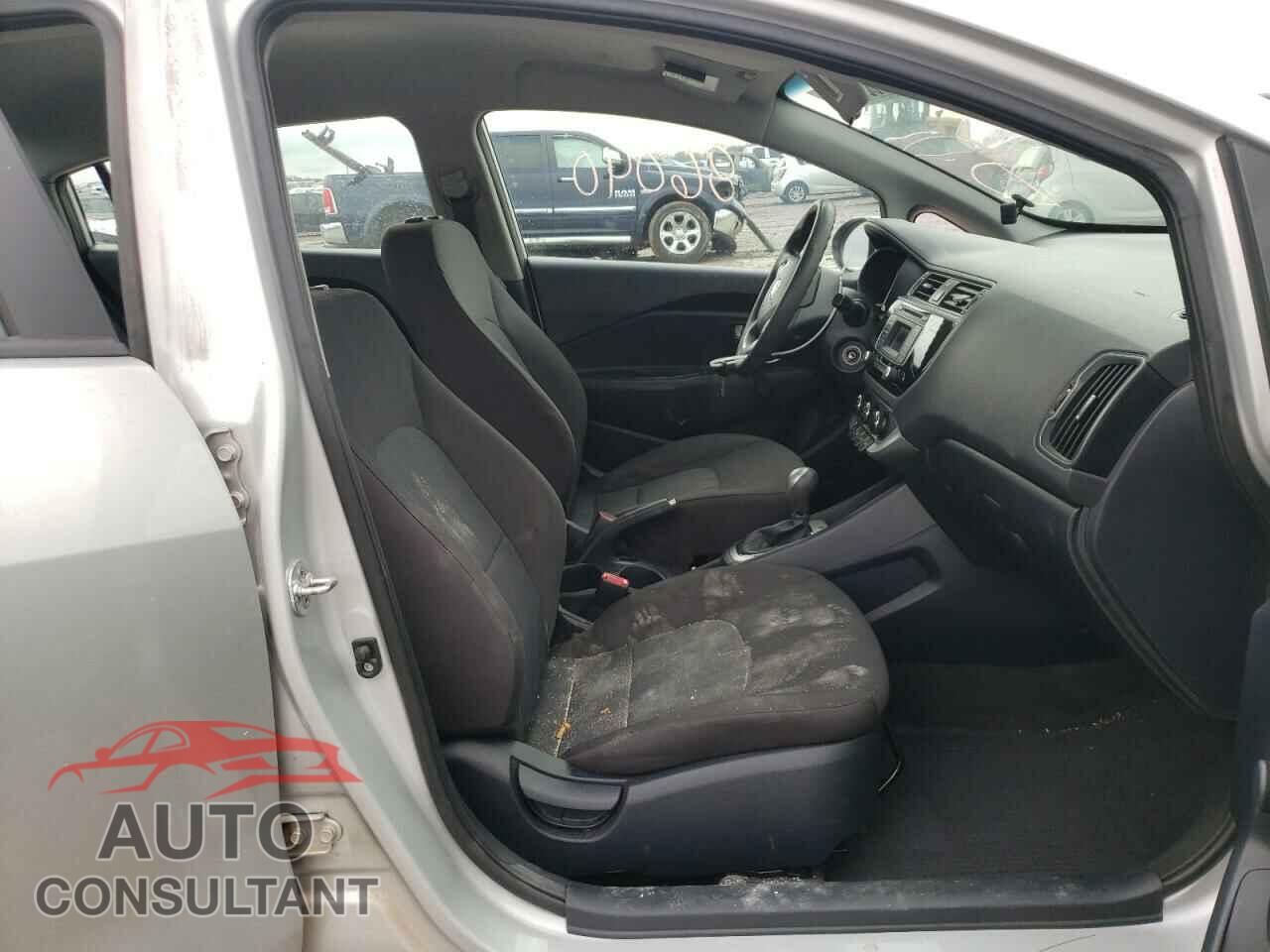 KIA RIO 2017 - KNADM4A38H6055503