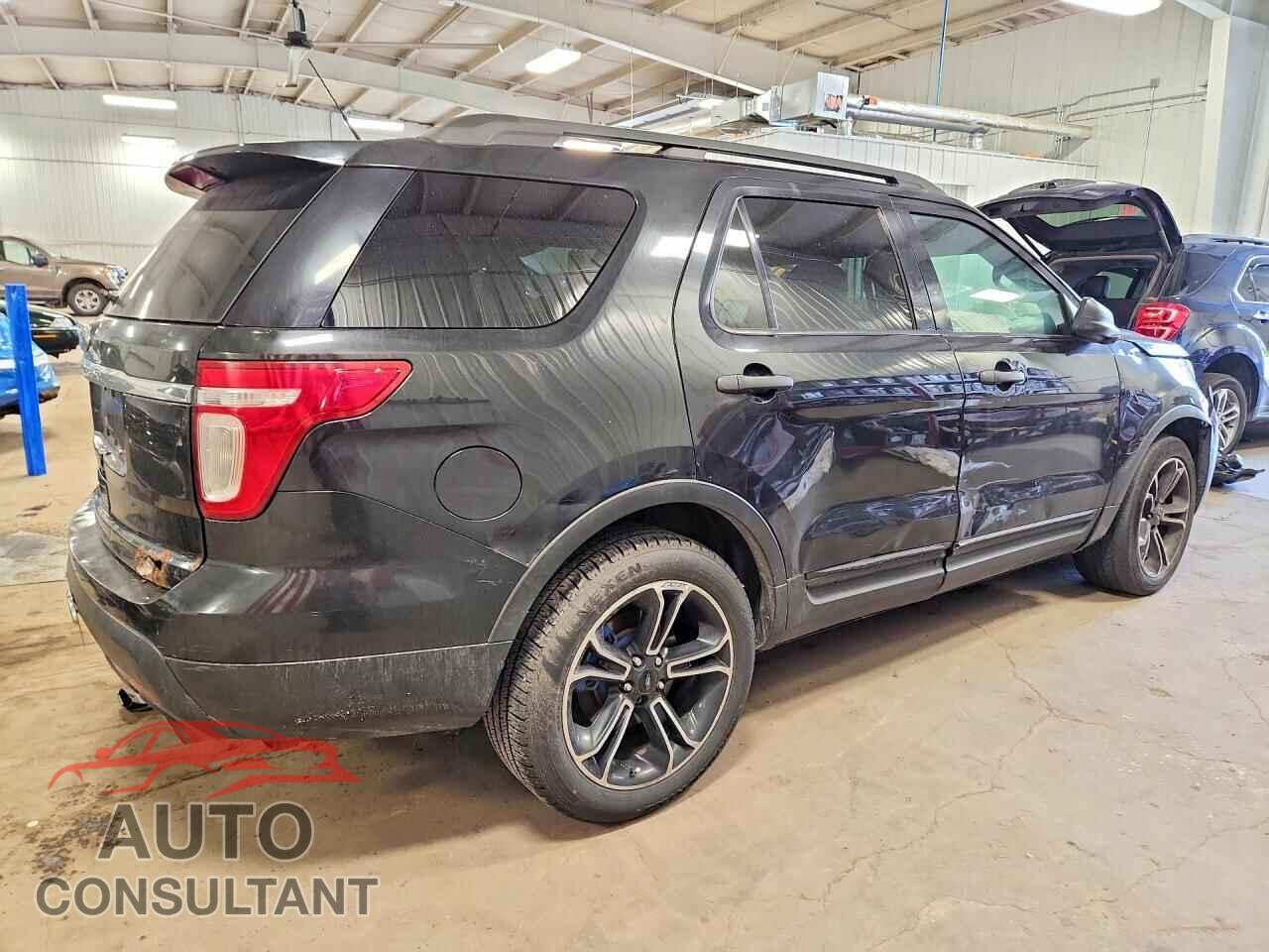 FORD EXPLORER 2011 - 1FMHK7B83BGA41687
