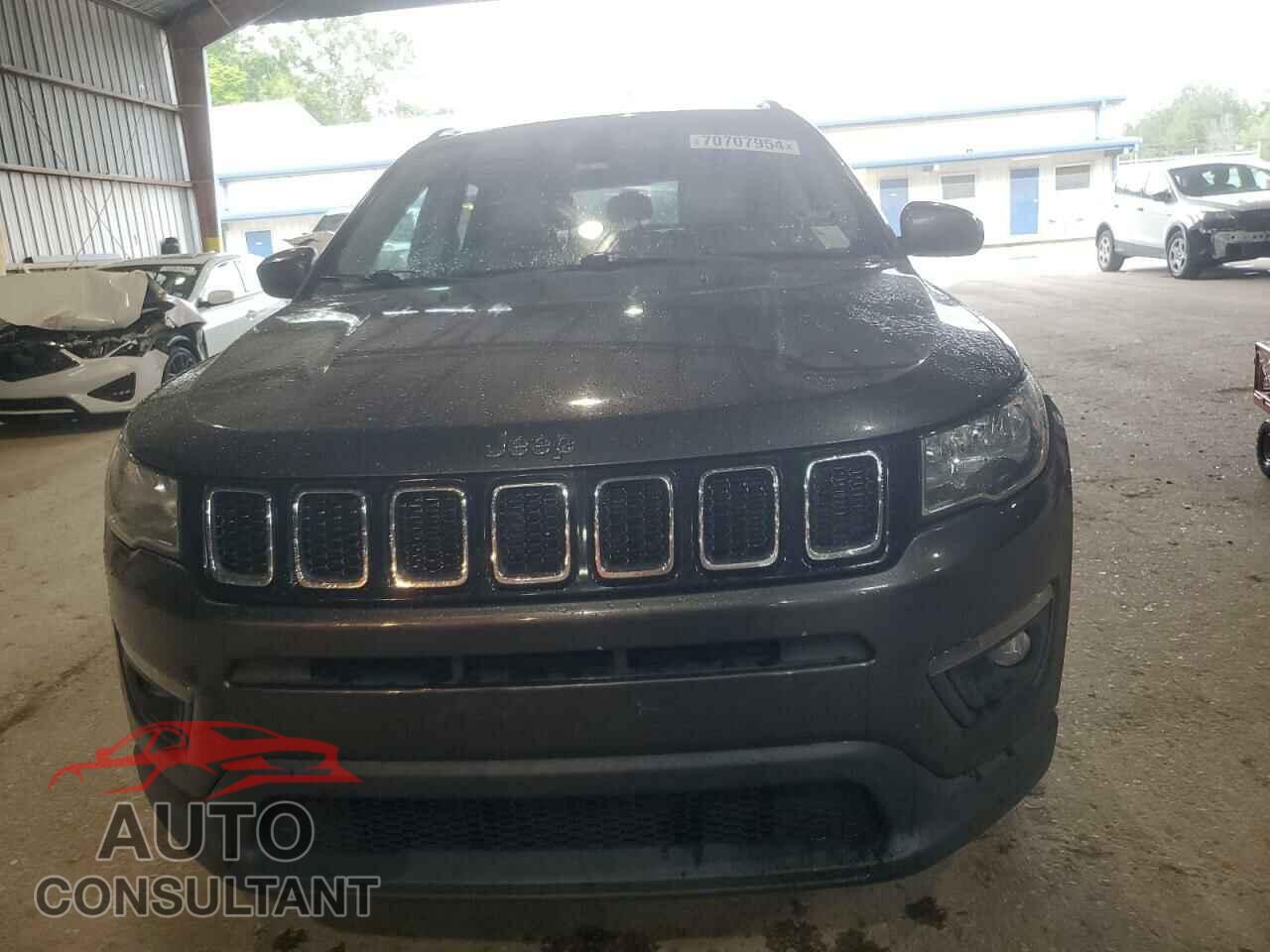JEEP COMPASS 2017 - 3C4NJCBB1HT691105
