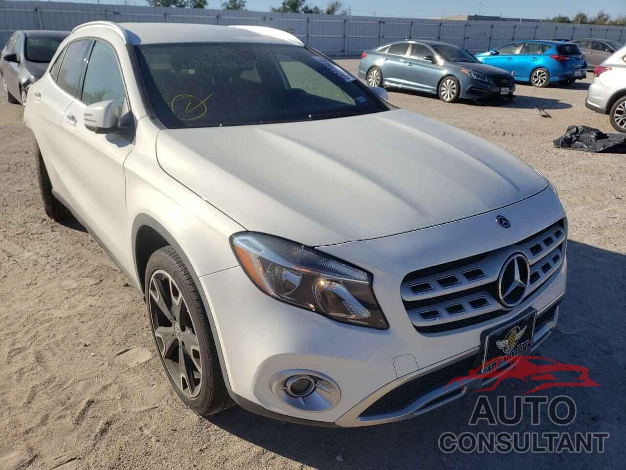 MERCEDES-BENZ GLA-CLASS 2019 - WDCTG4EB2KU010142