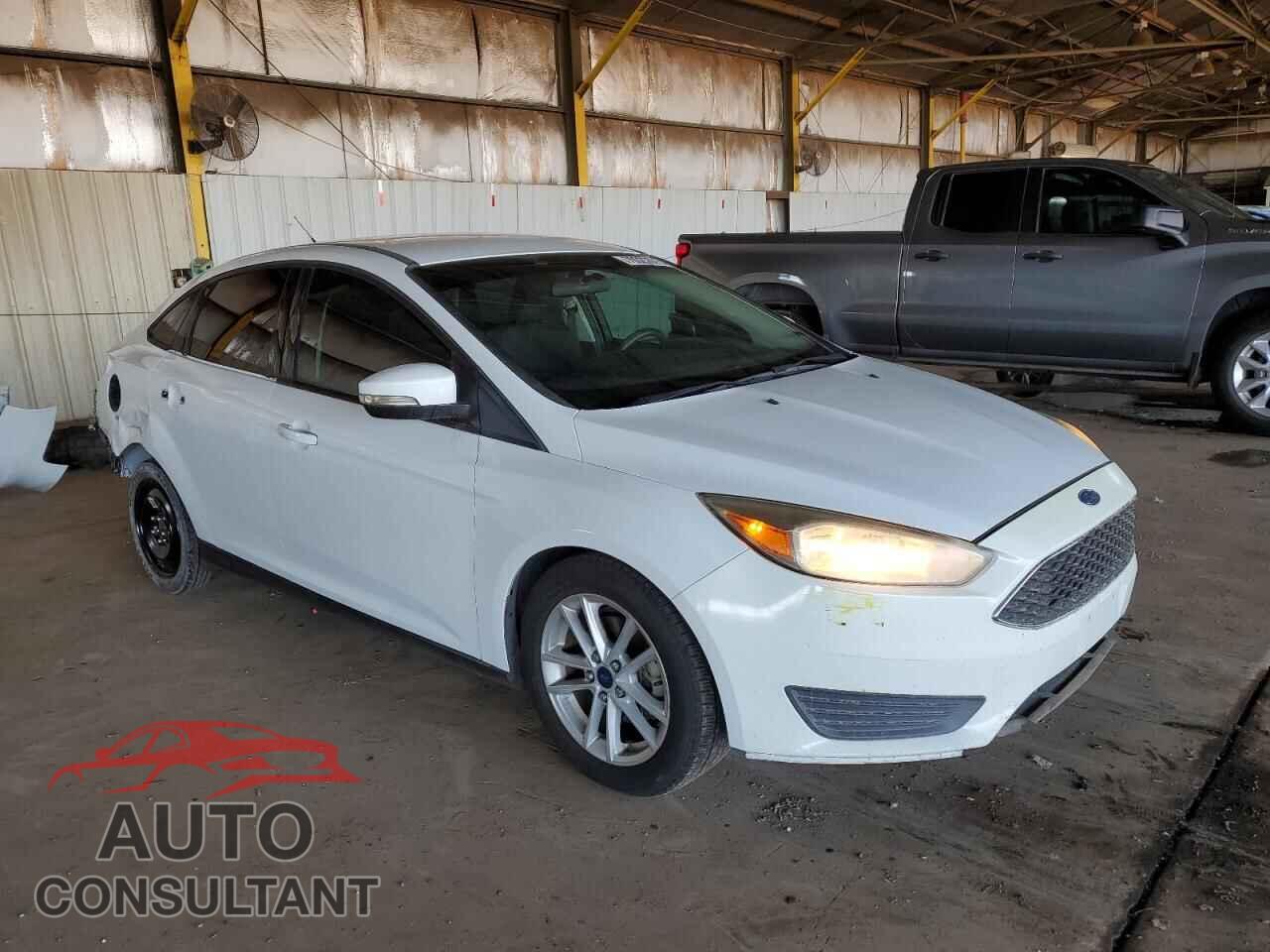 FORD FOCUS 2017 - 1FADP3F28HL296411