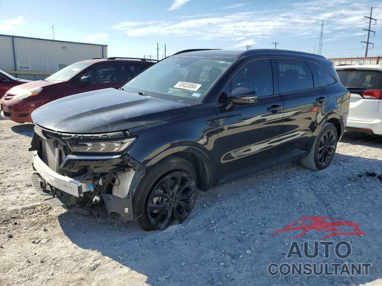 KIA SORENTO 2023 - 5XYRK4LF5PG176085