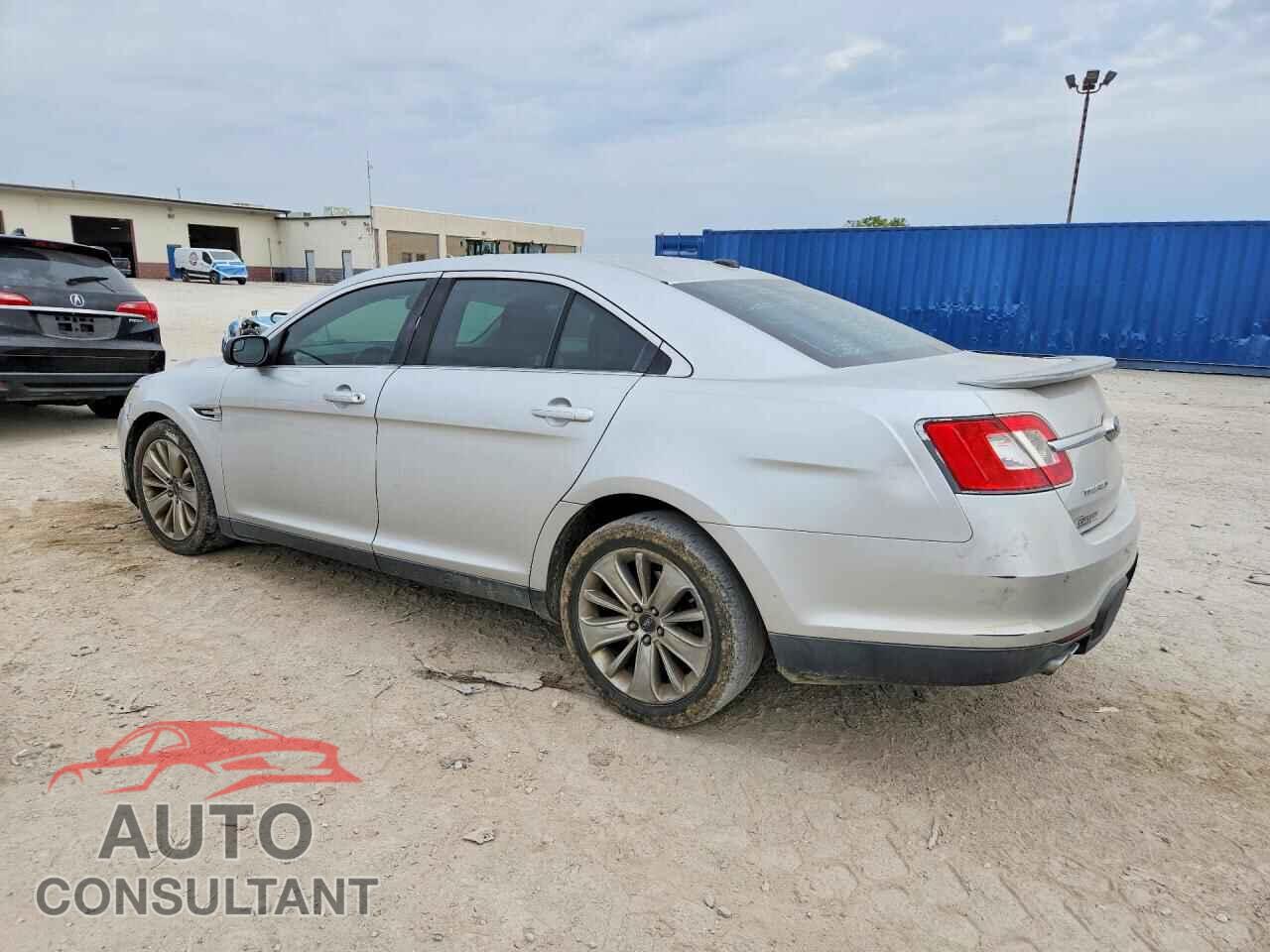 FORD TAURUS 2012 - 1FAHP2FW9CG131368